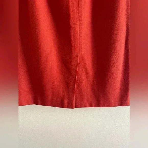 Wool Skirt- made in the Dominican Republic. Size 10 - Picture 5 of 11